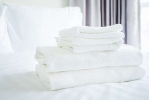 How Do Hotels Keep Towels White?